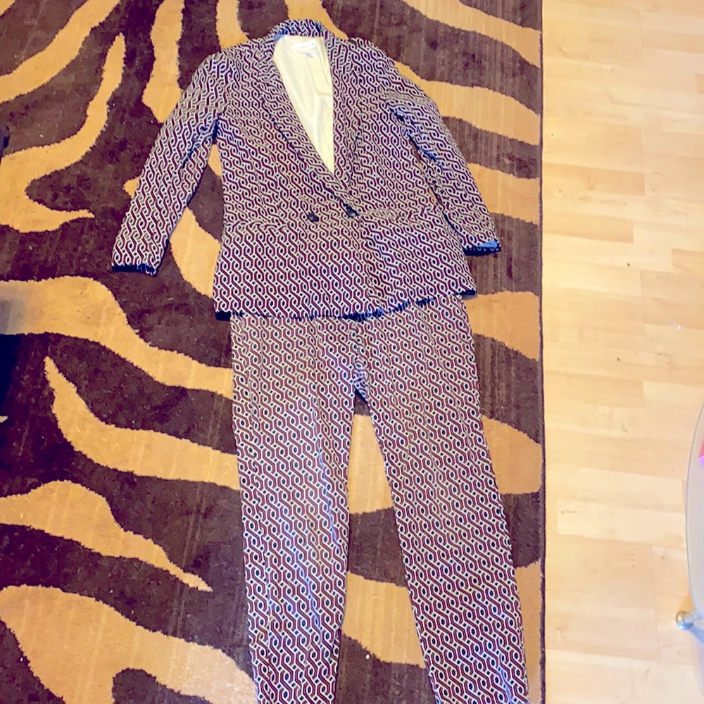 Used Women’s H&M Pantsuit Size M